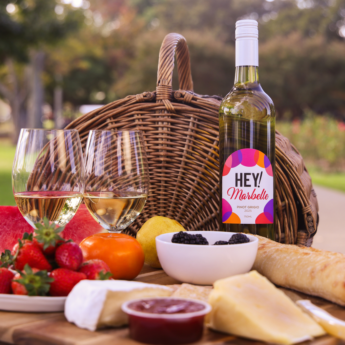 Hey Mar About – Hey Marbelle